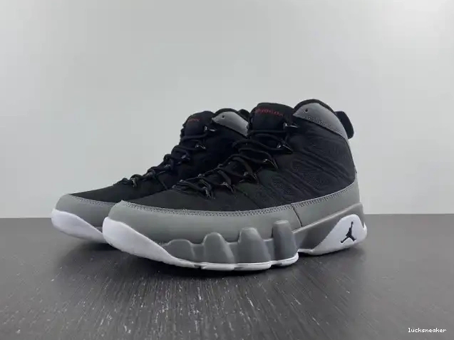 LUCY CT8019-060 9 Jordan Grey Retro Particle 0529